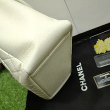 Load image into Gallery viewer, Pre-loved Chanel Bag (White)
