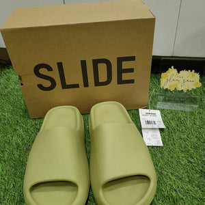 Yeezy Slides