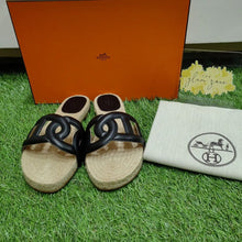 Load image into Gallery viewer, Hermes Famosa Espadrille