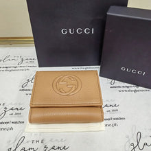 Load image into Gallery viewer, GUCCI Logo SOHO Trifold Wallet