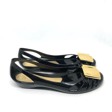 Load image into Gallery viewer, Bermuda Jelly Shoes Black