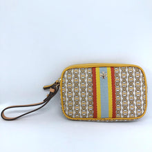 Load image into Gallery viewer, Gemini Link Wristlet